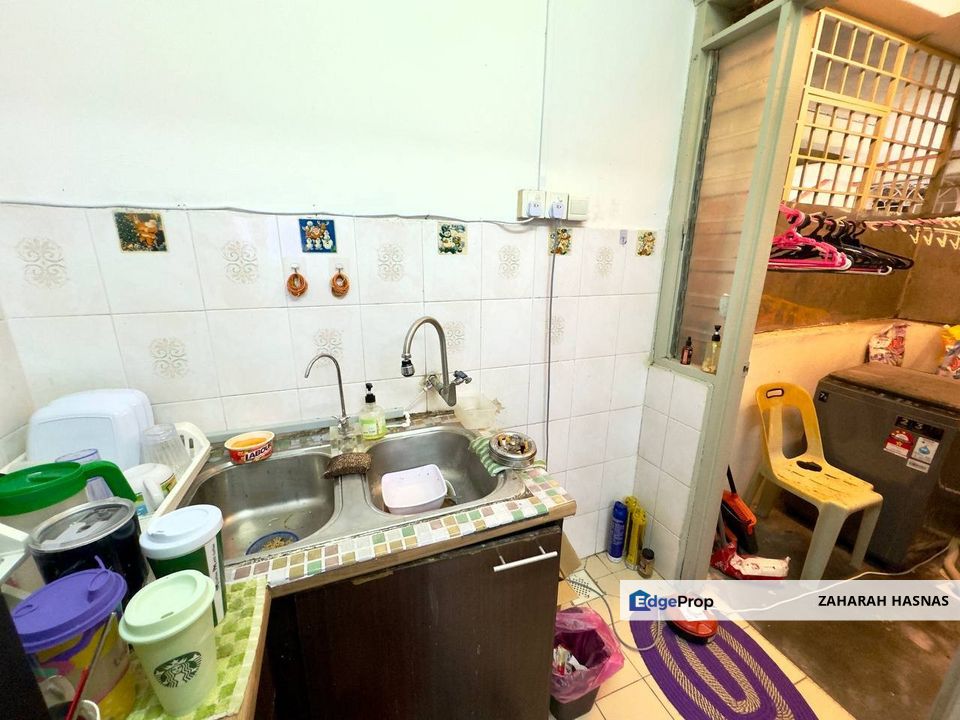 Pangsapuri Vista Perdana Bandar Teknologi Kajang Renovated Freehold For Sale , Selangor, Kajang