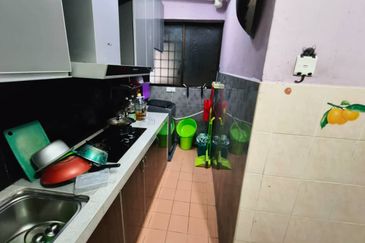 Selesa I-Resort Apartment