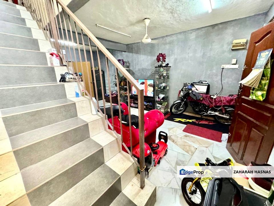 Seksyen 5 Bandar Baru Bangi Bandar Baru Bangi Double Storey Terrace RENOVATED For Sale, Selangor, Bangi