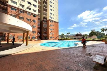 Selesa I-Resort Apartment