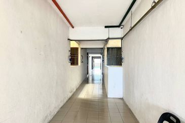 Selesa I-Resort Apartment