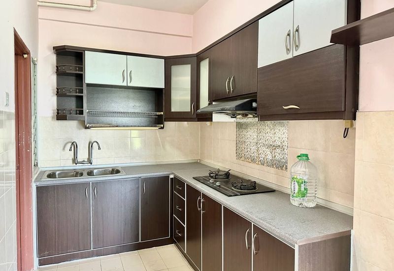 Selesa I-Resort Apartment