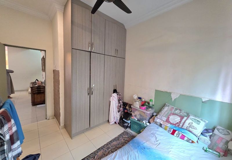 Desa Pinggiran Putra