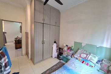 Desa Pinggiran Putra