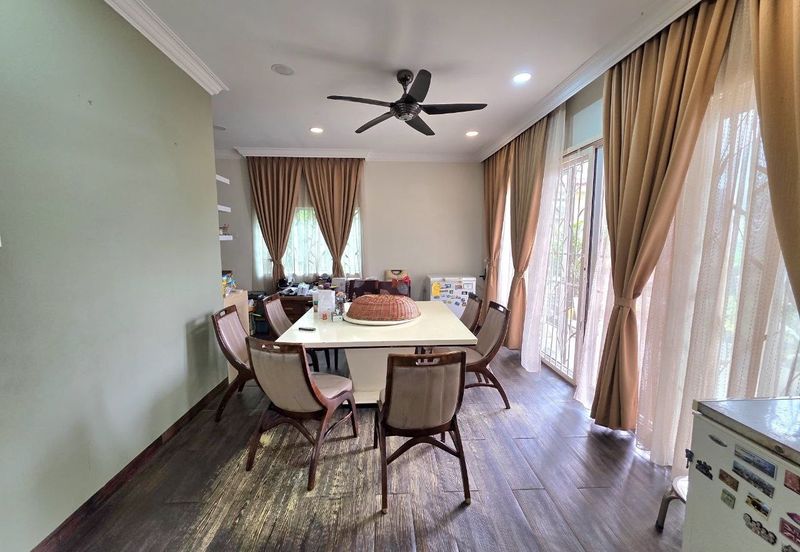 Desa Pinggiran Putra