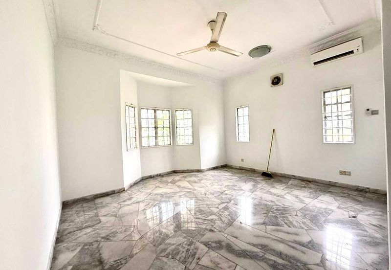 Bandar Country Homes