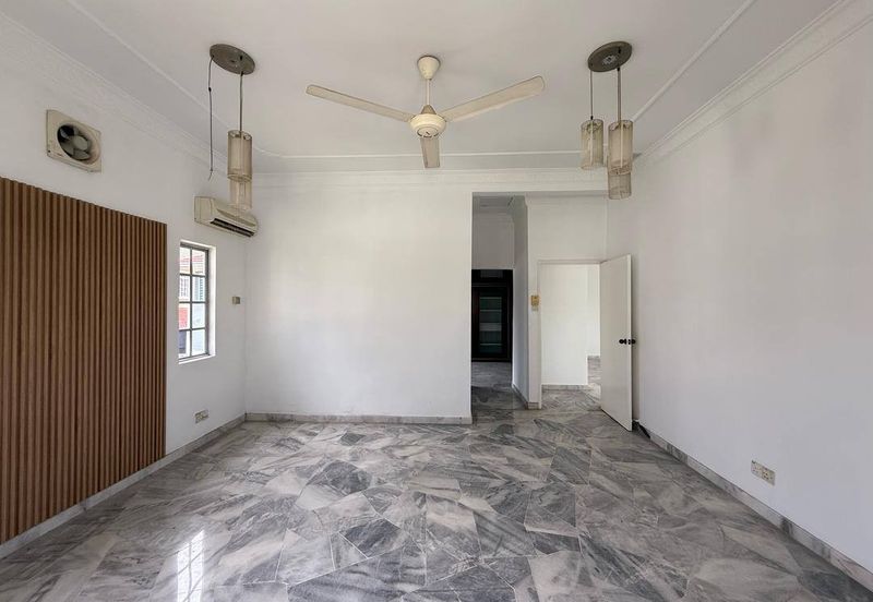 Bandar Country Homes