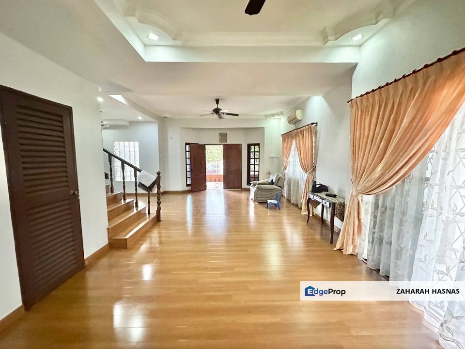 Taman Puncak Utama Kajang Double Storey SEMI-D RENOVATED For Sale, Selangor, Kajang