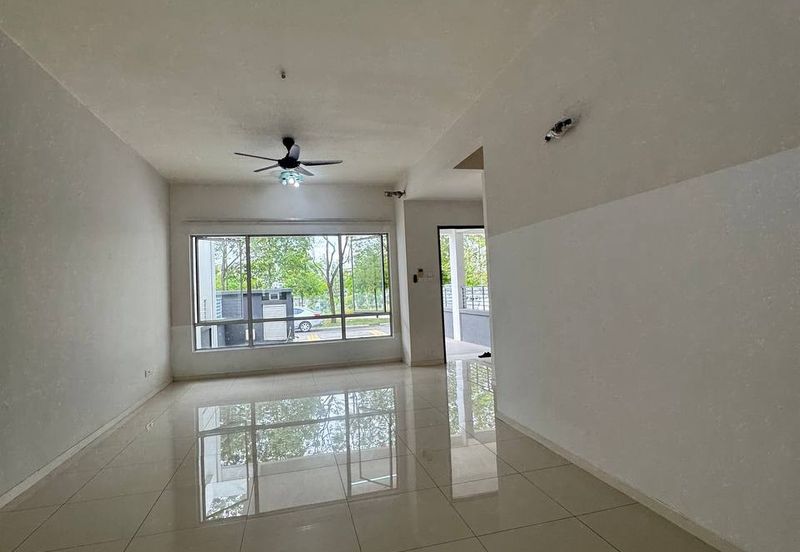 Fairfield Residences, Tropicana Heights