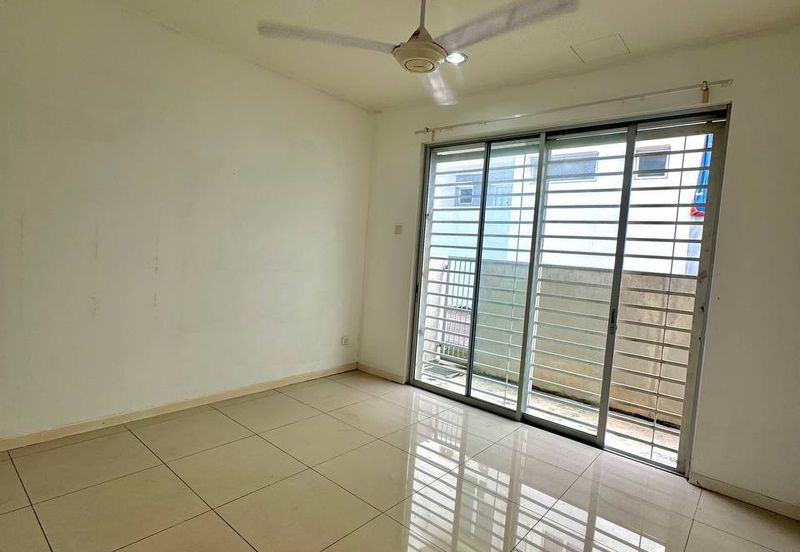 Fairfield Residences, Tropicana Heights