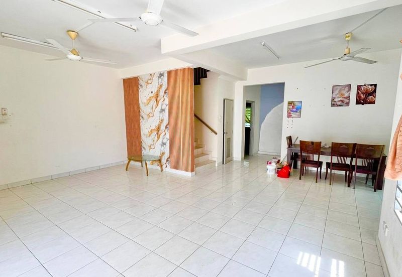 Taman Tasik Semenyih (Lake Residence)