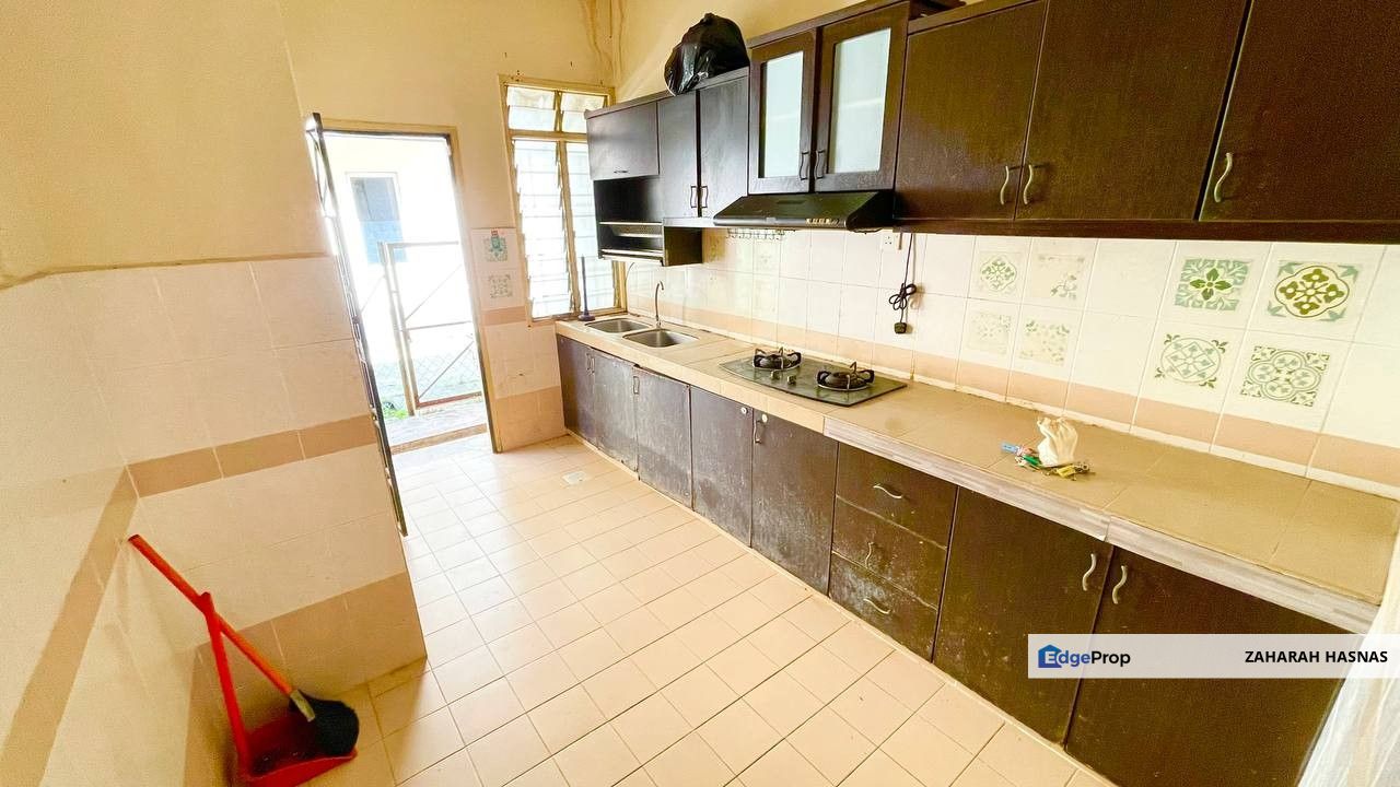 Taman Seri Pristana Sungai Buloh Double Storey FULL LOAN For Sale, Selangor, Sungai Buloh