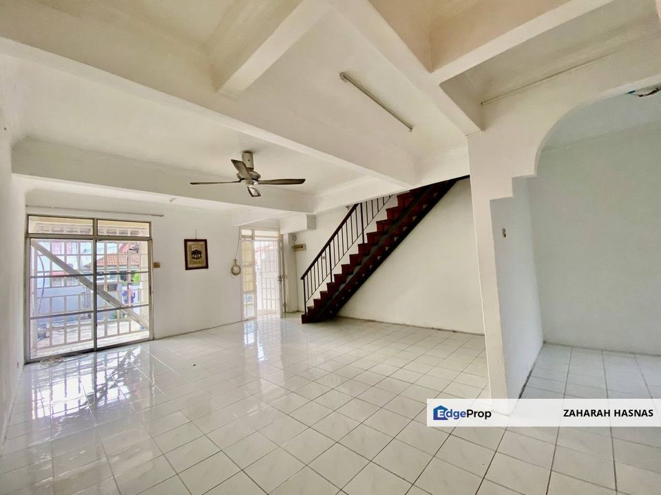 Taman Desa Melor Senawang Negeri Sembilan RENOVATED FACING OPEN, Negeri Sembilan, Senawang