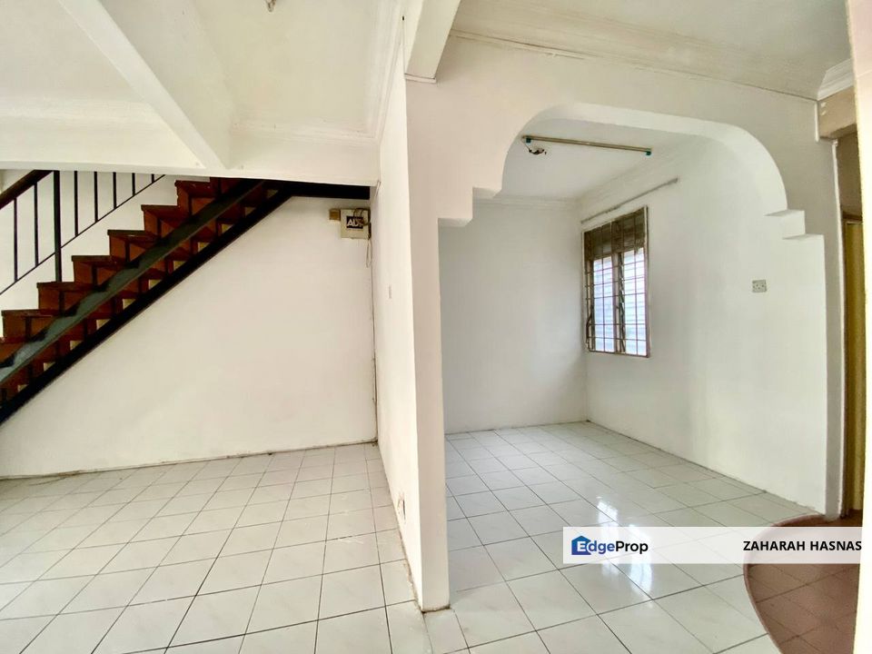 Taman Desa Melor Senawang Negeri Sembilan RENOVATED FACING OPEN, Negeri Sembilan, Senawang