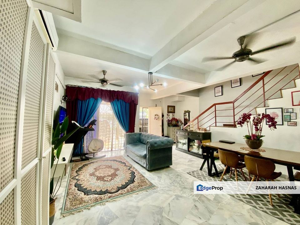 Taman Sri Kenari Kajang CHEAPEST Double Storey Full Extended Kitchen| FACING OPEN, Selangor, Kajang