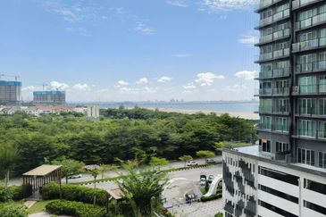 Tropicana Bay Residences