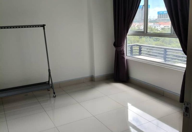 Tropicana Bay Residences