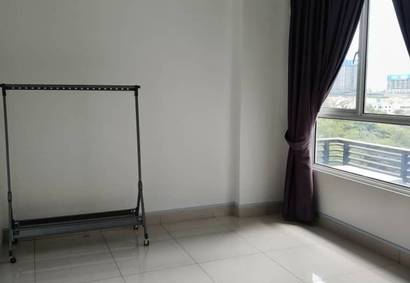 Tropicana Bay Residences