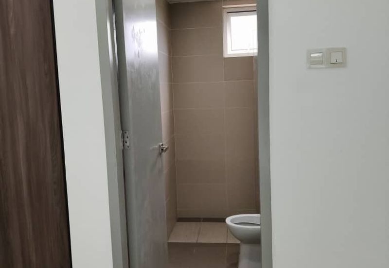 Tropicana Bay Residences