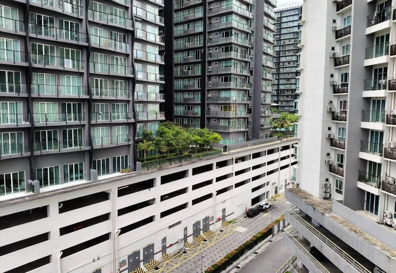 Tropicana Bay Residences