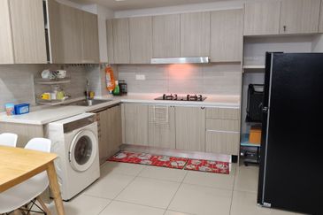 Gravit8 @ Klang South