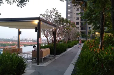 Gravit8 @ Klang South