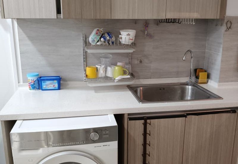 Gravit8 @ Klang South