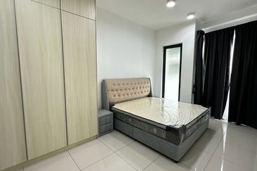 The Elysia Park Residence