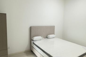 The Elysia Park Residence