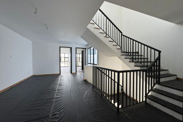 Senibong Cove Waterway Residences