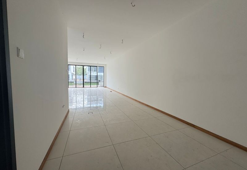 Senibong Cove Waterway Residences