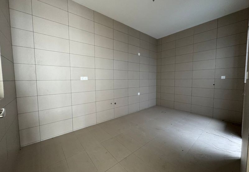 Senibong Cove Waterway Residences