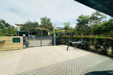 Golf & Resort Forest City, Fringe Villa