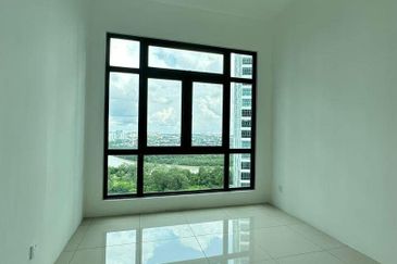 Residensi Laman Lapan