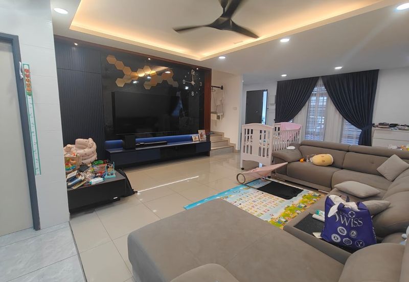 2 Storey Terrace / Kota Tinggi