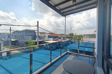 2 Storey Terrace / Kota Tinggi