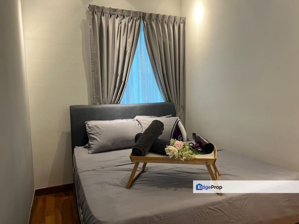 2Bed 2Bath Rent Rm3800 / Tri Tower Residence, Johor, Johor Bahru