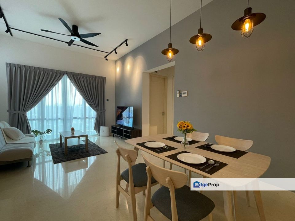 2Bed 2Bath Rent Rm3800 / Tri Tower Residence, Johor, Johor Bahru