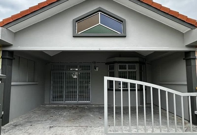 Jalan Pulai Indah, Taman Pulai Indah