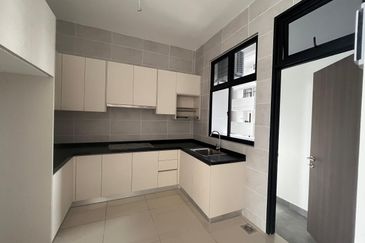 Twin Tower Residence