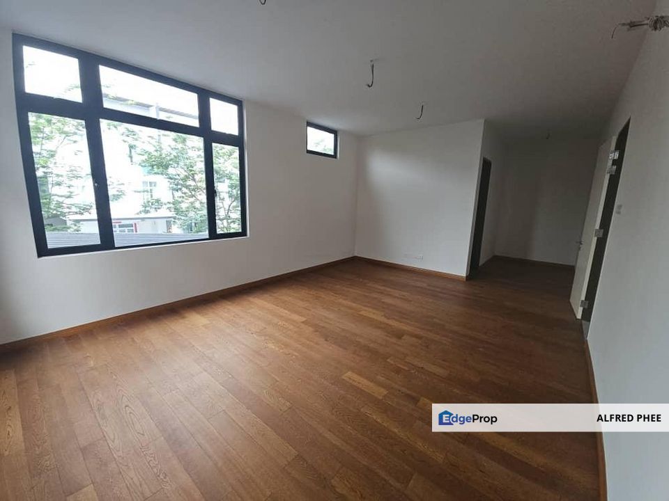 Nusa Sentral 3 Storey Semi-D House For Sale, Johor, 