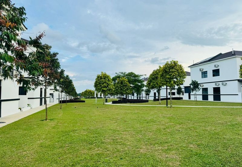 The Borough @ Eco Botanic 2