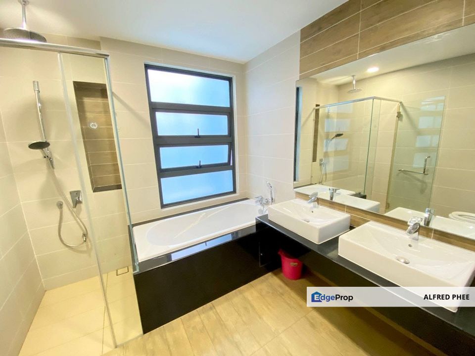 2 Storey Superlink Estuari Garden For Sale, Johor, Nusajaya