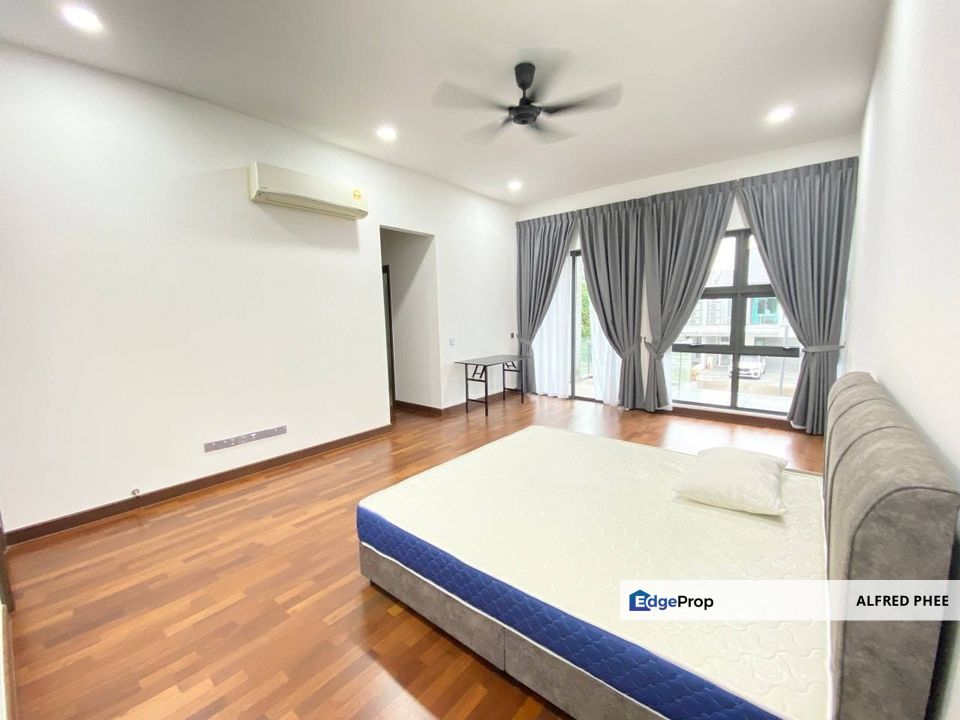 2 Storey Superlink Estuari Garden For Sale, Johor, Nusajaya