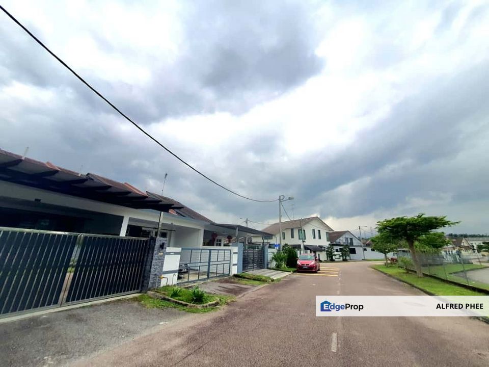 Single Storey Link House Bandar Indahpura For Sale, Johor, Kulai