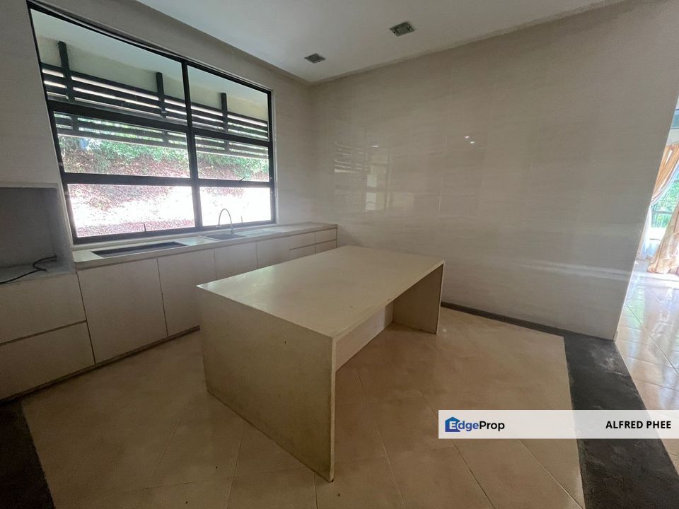 Bungalow with Swimming Pool Ledang Height For Rent, Johor, Johor Bahru