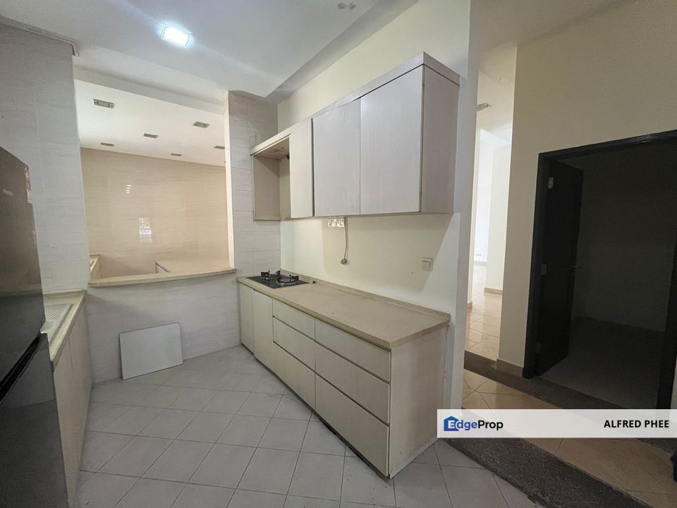 Bungalow with Swimming Pool Ledang Height For Rent, Johor, Johor Bahru