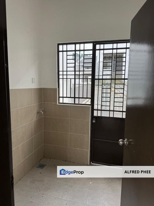 2 Storey Terrace House Kangkar Pulai For Sale, Johor, Kangkar Pulai