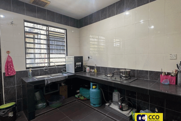 TAMAN RASI, MENGLEMBU