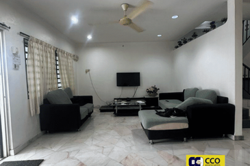 TAMAN RASI, MENGLEMBU